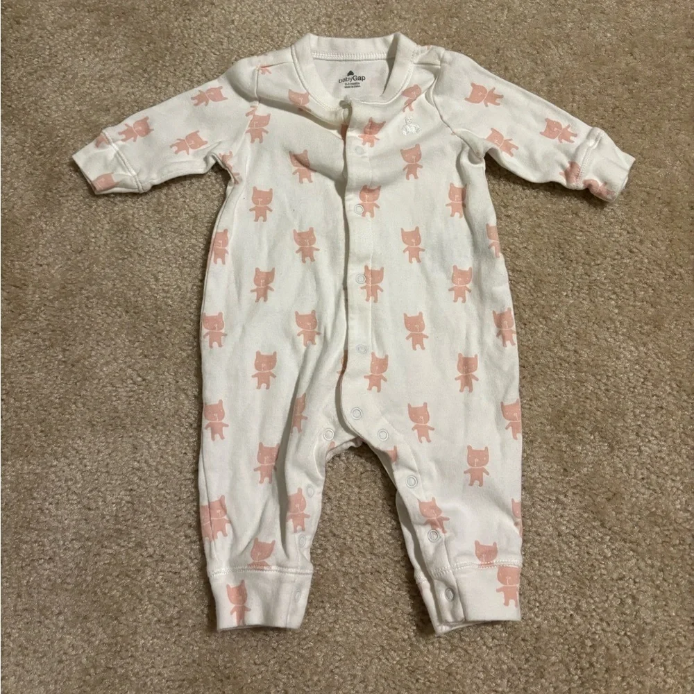 GAP Baby LOT Cream Fleece Hoodie and Onesie